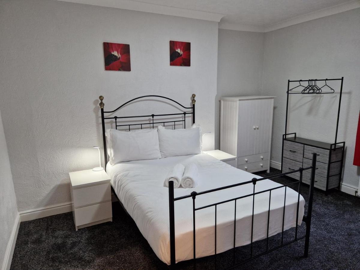 Birtley'S Diamond 3 Bed Apt, Sleeps 6 Guests Birtley  Esterno foto