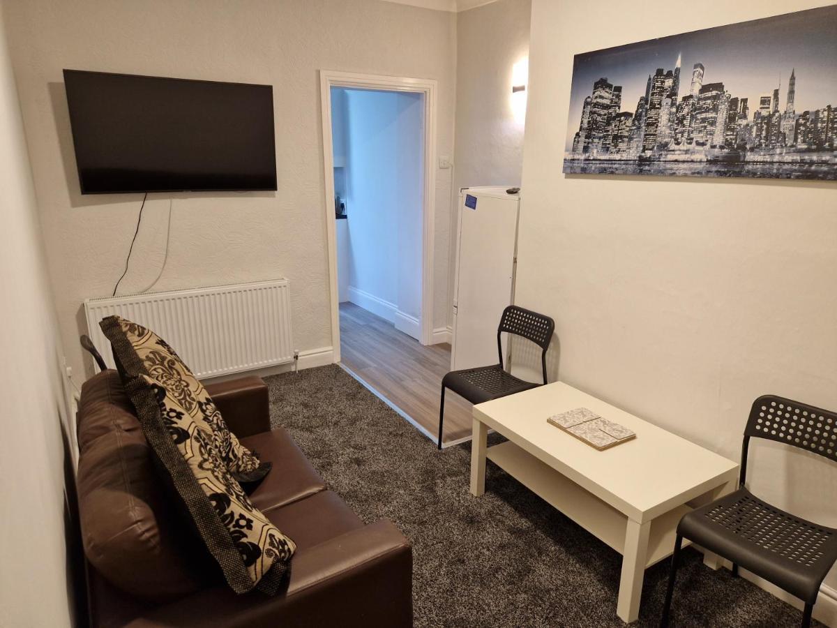 Birtley'S Diamond 3 Bed Apt, Sleeps 6 Guests Birtley  Esterno foto